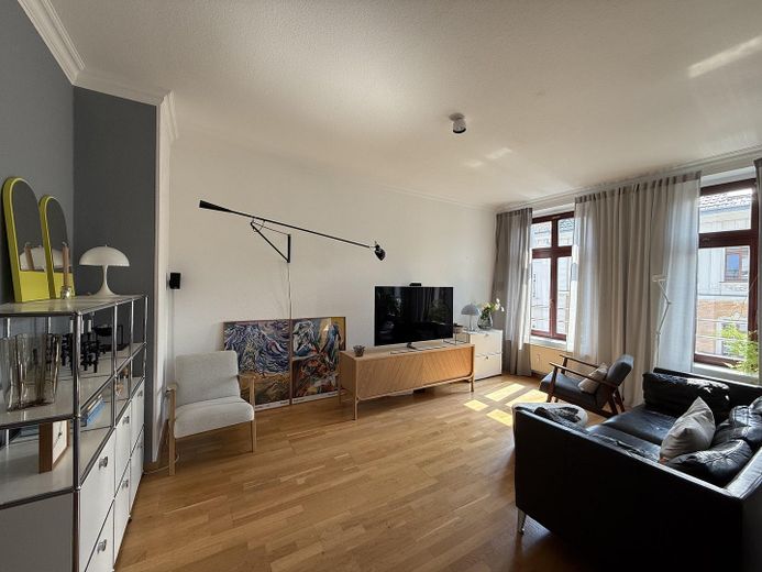 Listed monument-protected maisonette · 137m²· 70 m² roof terrace · elevator · vacant · Leipzig Zentrum-Nord – Wohnzimmer