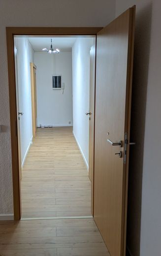 3 Raum Wohnung in Grpoitzsch – Flur