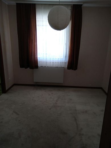 Vielseitig nutzbares Zweifamilienhaus mit unverbaubarer Aussicht – Kinderzimmer Obergeschoß