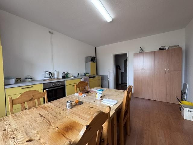 Schöne 2 Zimmer Wohnung mit Garage – Foto 9