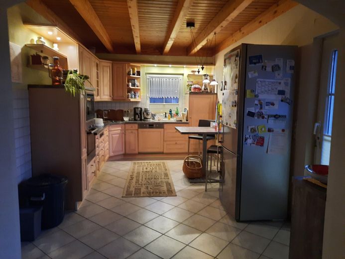 Splendida casa bifamiliare con vista sul lago – Küche EG