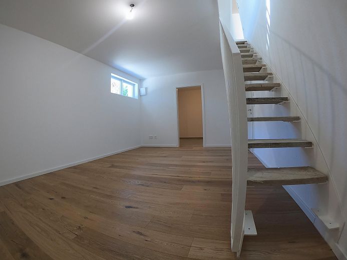 Moderno appartamento al piano terra con giardino e seminterrato - Prima occupazione! Disponibile da subito! – Souterrain 