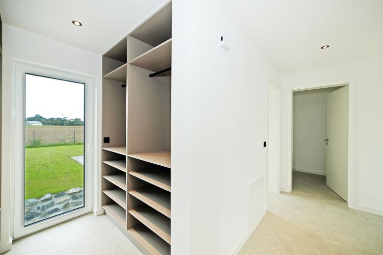602 m² arsa, stüdyo ve en modern bina teknolojisine sahip seçkin yeni yapım ikiz ev – Fotoğraf 10