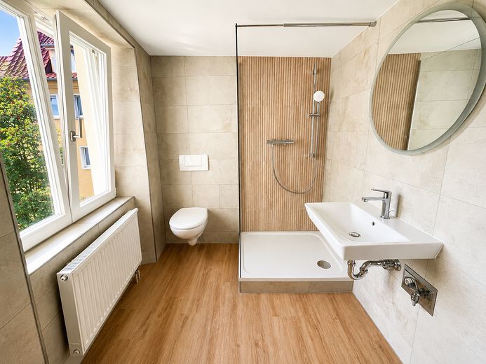2-Zimmer-Wohnung in bester Altstadtlage – Erstbezug nach kompletter Modernisierung – Badezimmer
