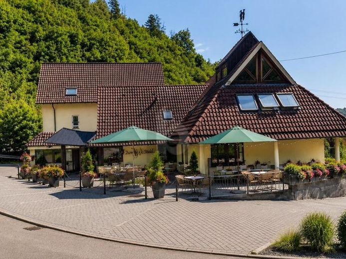AM WASSERFALL - GASTRONOMIE & WELLNESS – Foto 1