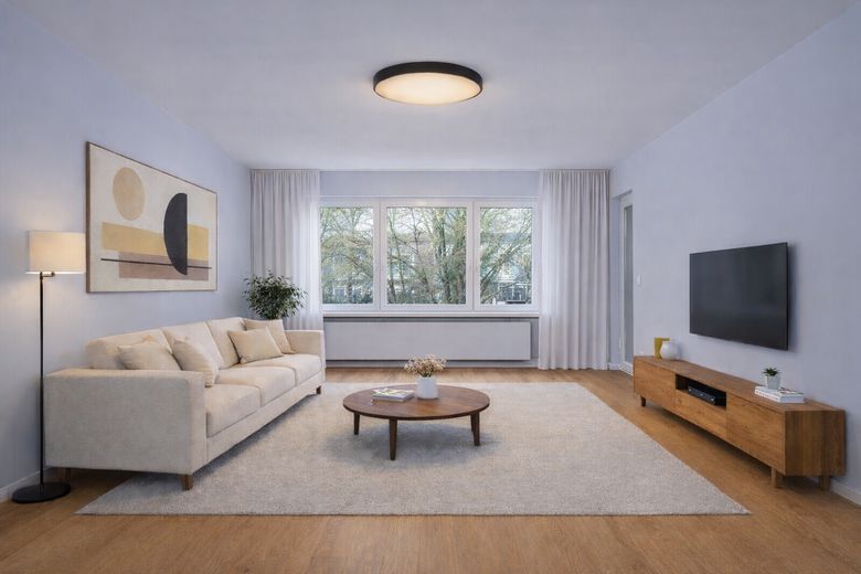 Wannsee · Erstbezug nach Kernsanierung · 3-Zi-Wohnung mit Süd-West-Balkon im Grünen · provisionsfrei – Wohnzimmer (Visu)