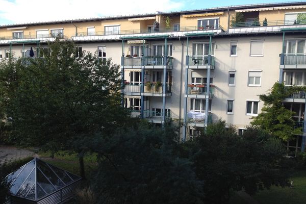 Zadbane mieszkanie 2-pokojowe w pobliżu U3 Aidenbachstraße
