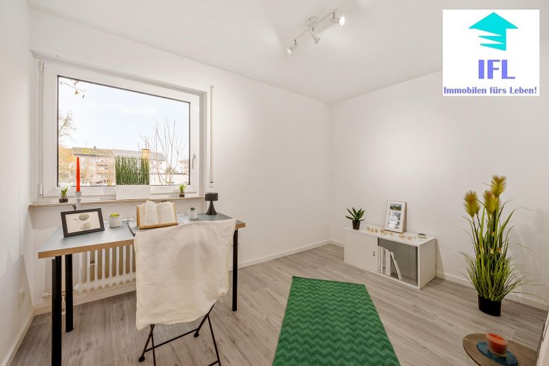 Kinder-/ Arbeitszimmer Bild 1