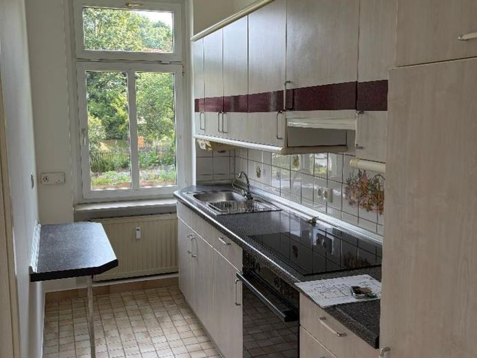 Gemütliches Wohnen im Herzen von Freiberg: Gepflegte Wohnung im 1. OG mit großem Garten – Foto 1