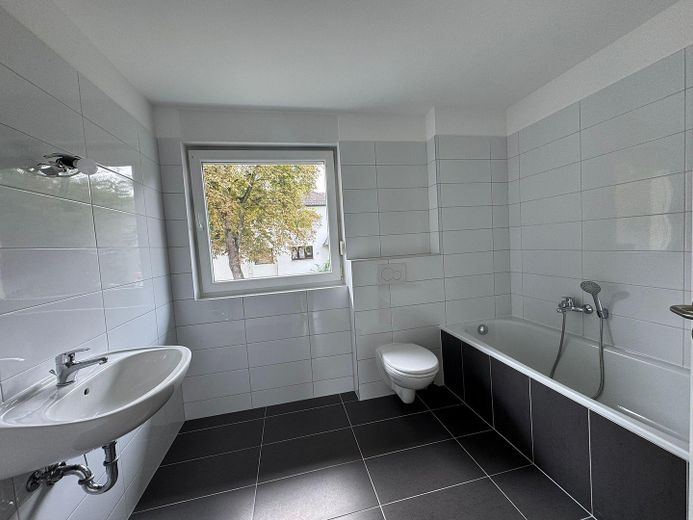 En-suite Bad mit Wanne