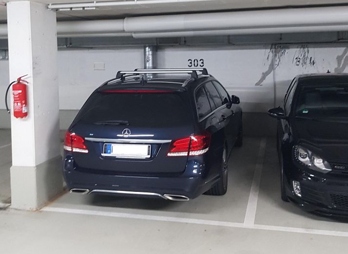 Tiefgaragenstellplatz