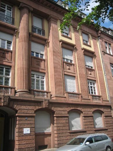 Bild Vordergebäude