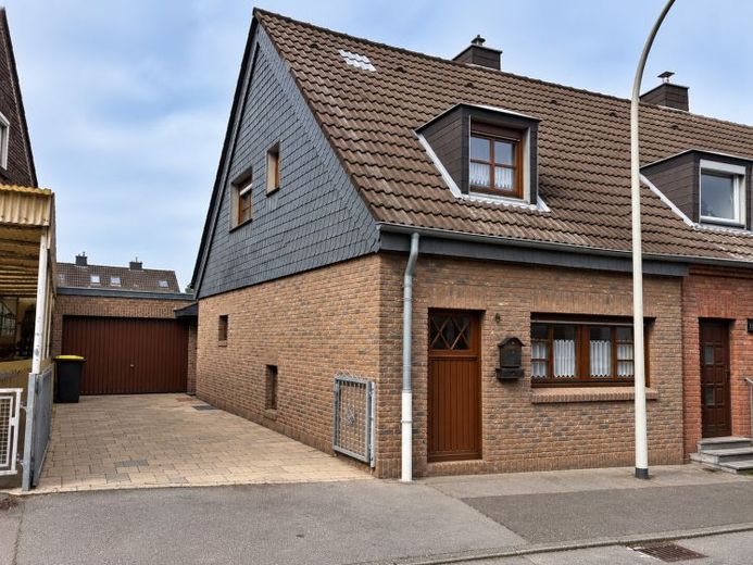 Herzogenrath - Una casa dal fascino speciale, con giardino e possibilità di personalizzazione – Foto 1