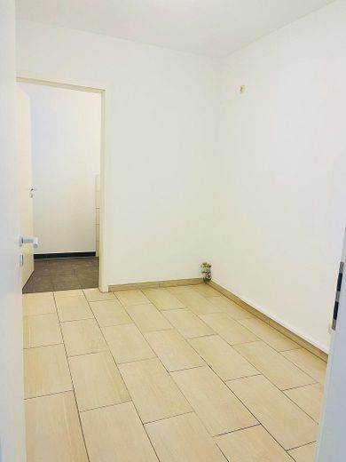 Representative commercial unit (retail, office, practice) in a prime location in Munich-Hadern – Photo 7