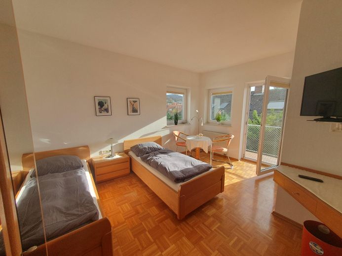Bestehendes Apartmenthaus mit 19 Einheiten – etablierter Beherbergungsbetrieb in Zwingenberg – Photo 5