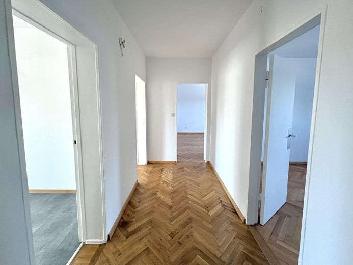 Familienfreundliche 3-Zimmer Wohnung in Kitzingen – Foto 6