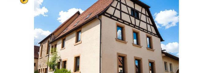 Synagoge mit Wohnhäuser - Denkmalgeschützt – Außenansicht Mehrfamilienhaus