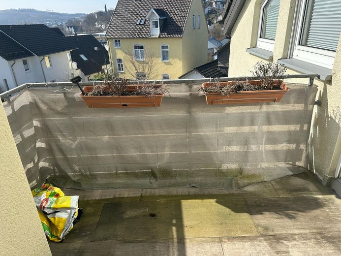 Zuhause mit 3 Zimmern und Balkon in Olpe Zentrum – Balkon