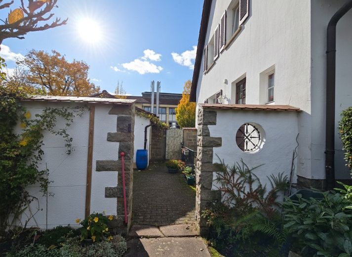Hünfeld, Wohnhaus mit ELW – Foto 9