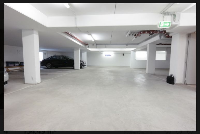 4 Zimmer Wohnung in einer Stadtvilla in Schmargendorf, Fußbodenheizung, Terrasse, 2 TG Stellplätze – Tiefgarage