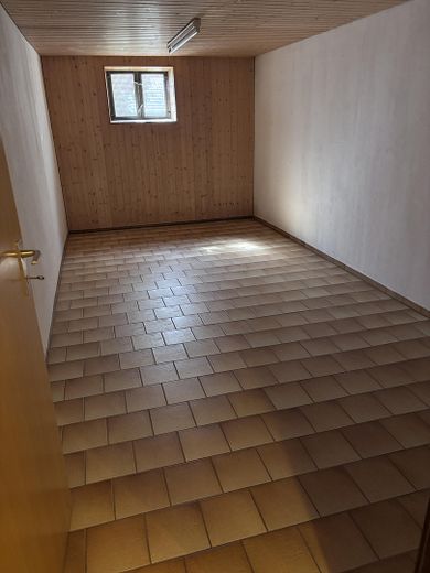 Reihenhaus in Bestlage Puchheim Bahnhof – Hobbykeller 2