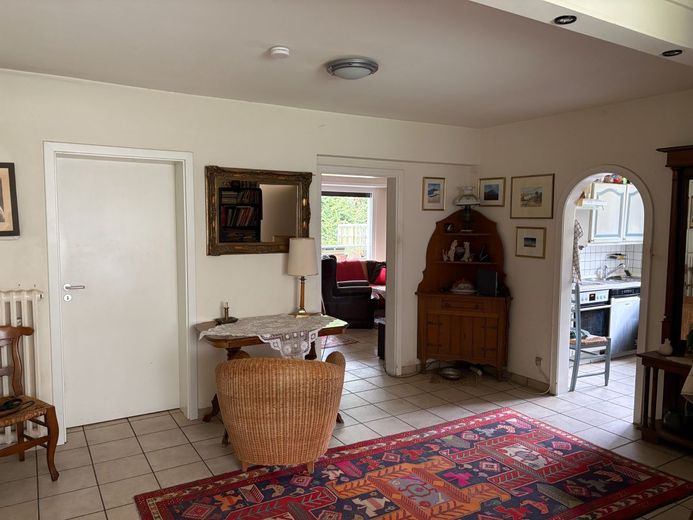 *KAPITALANLAGE* Eigentumswohnung mit Balkon, Garage &amp; Garten-Idylle – Diele