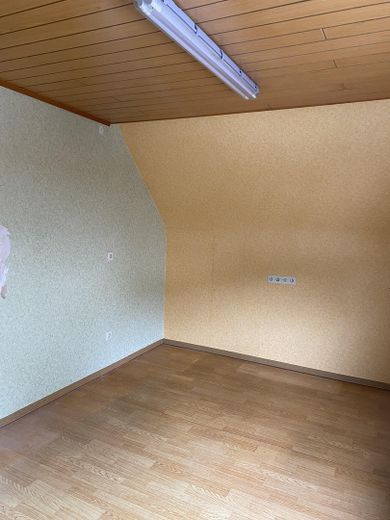 Vrijstaande woning met balkon en garage – Foto 41