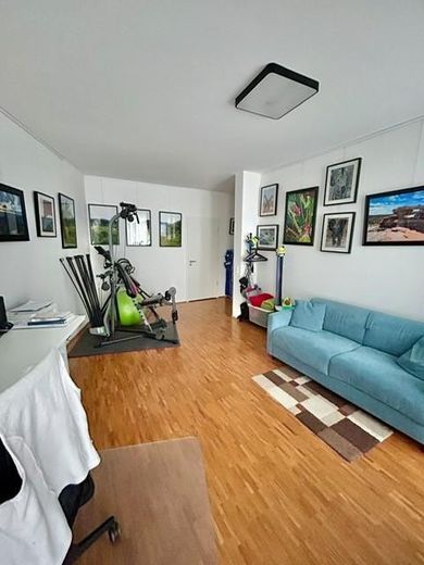 ruhige 4 Zi.-Whg mit Südloggia zum grünen Innenhof in Berlin Mitte – provisionsfrei – Masterbedroom Zugang Loggi
