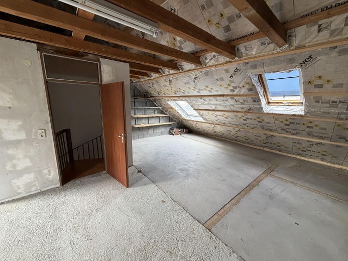No commission! Prime location! Terraced house with expansion potential, energy rating B – Photo 12