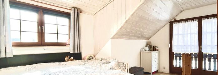 Schlafzimmer Eltern