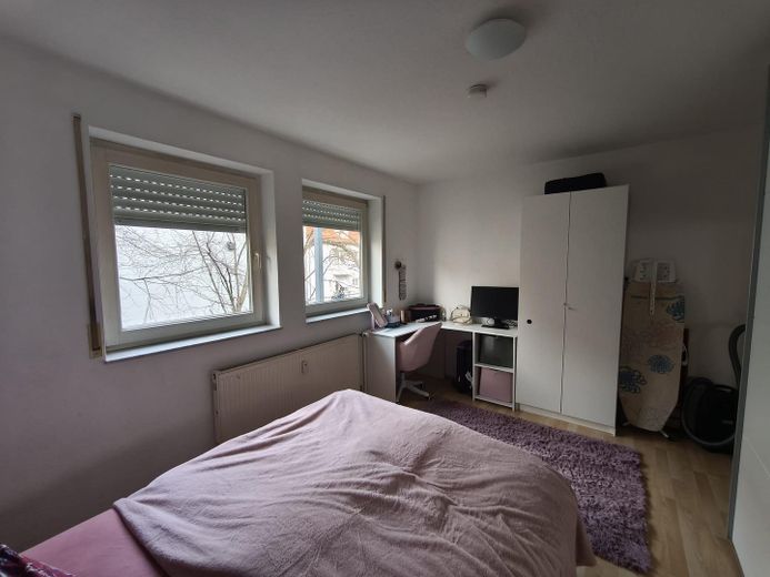 Mieszkanie 3-pokojowe w Stuttgart-Süd – Schlafzimmer