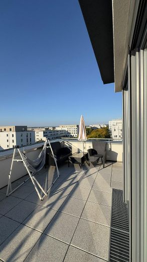 3-Zimmer-Penthouse -Wohnung in der Herzo-Base 12.22 – Dachterrasse