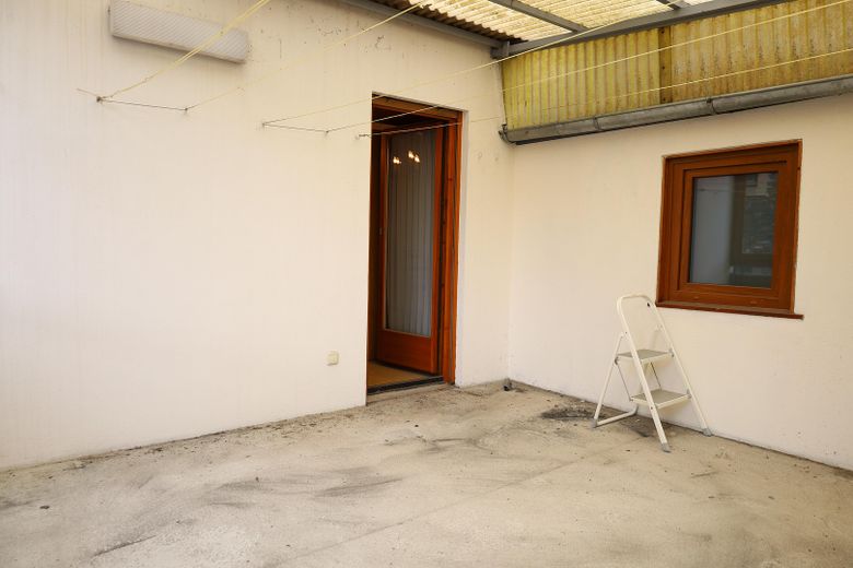 139 qm | 7 Zimmer | 2 Balkone | Reihenendhaus für 125.000 € – 1. OG Wintergarten 