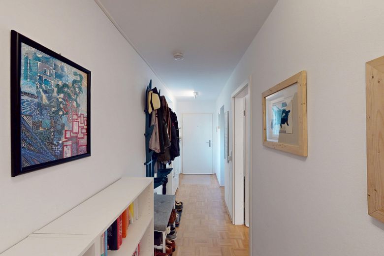 Céntrica y tranquila en Schwabing: Bonito apartamento con 2 balcones, ascensor y cerca del Englischer Garten – Eingang 2