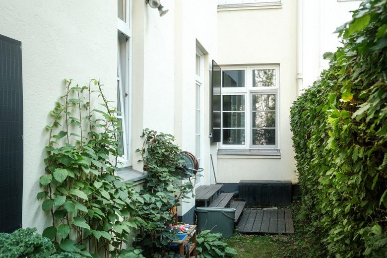 bijou ancien rénové directement au Hammer Park – Garten mit kleiner Terrasse