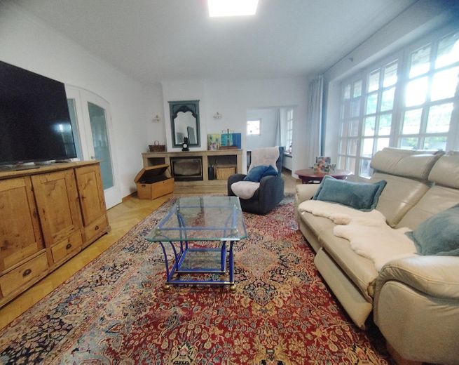 Stilvolles Einfamilienhaus in Oberneuland – Wohnzimmer