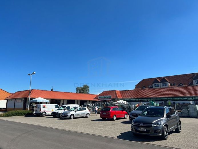 Gastronomieflächen in EKZ neben EDEKA, der Sparkasse, Kaufhaus Wreesmann usw. – Foto 1
