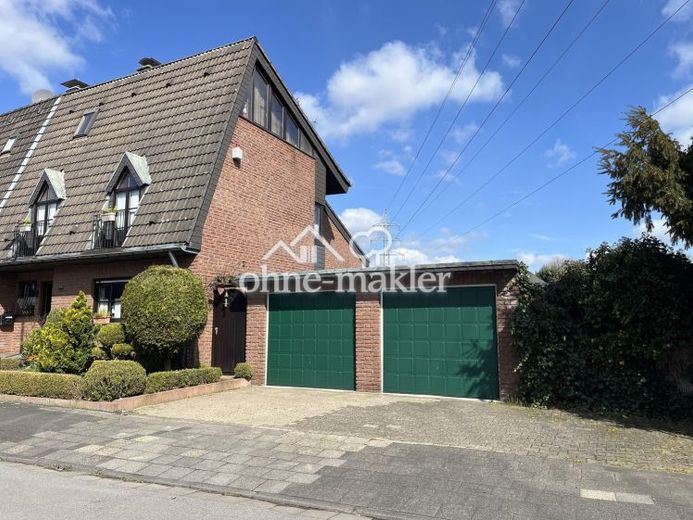 Einfamilienhaus Duisburg Rumeln mit Doppelgarage, Garten + Teich – Foto 1