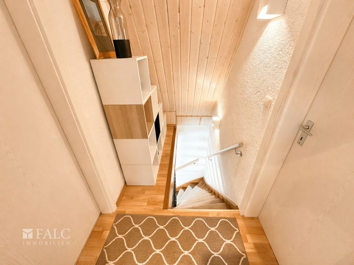 ***Erste Reihe, Reetdach, Ostsee - exklusives Ferienhaus in Ahrenshoop*** – Treppe