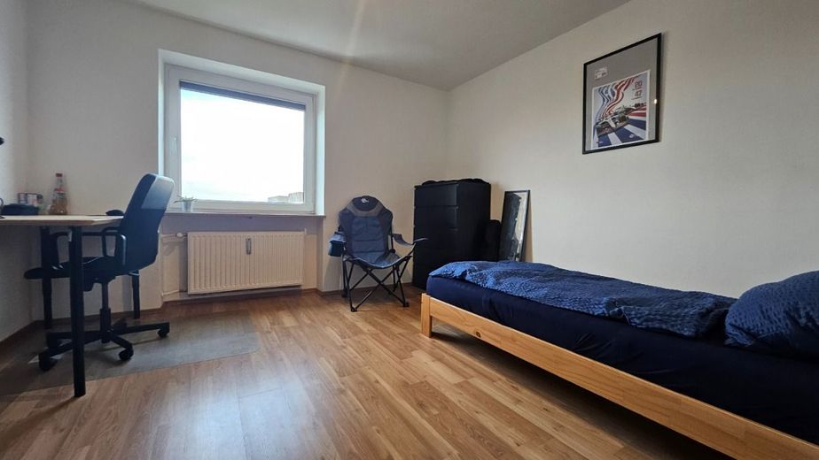 *** Attraktive Balkonwohnung mit Fernblick in Hadern ***  ideal für Eigennutzer &amp; Anleger – Kinderzimmer