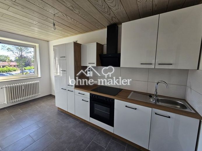Geräumige und sonnige 3 Zimmer-Wohnung – Foto 1
