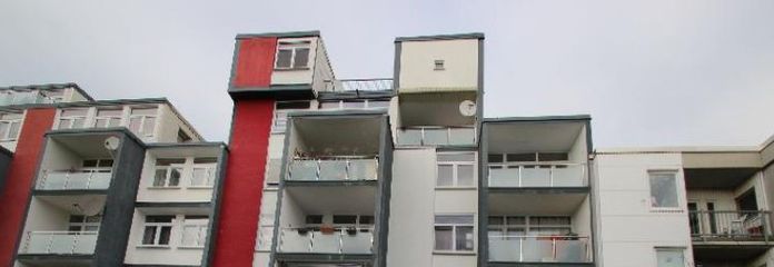 Sanierte seniorengerechte 3 Zimmer 84 m² Eigentumswohnung Erdgeschoss Gartennutzung Tiefgarage