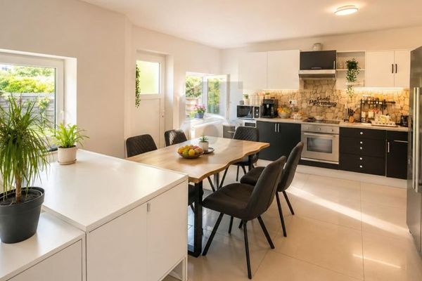 A HOME WITH CHARACTER AND ROOM FOR NEW IDEAS