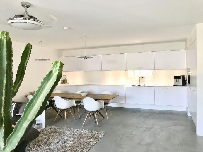 Schöne Wohnung in Innenstadtlage – Wohnküche 