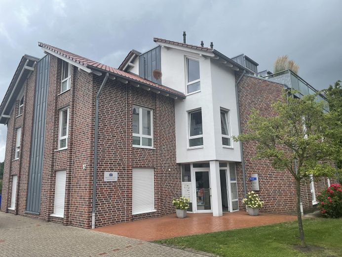 Helle Büro-/Praxisräume in verkehrsgünstiger Lage – Ansicht