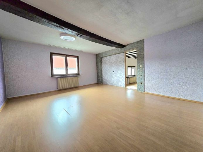 Modernisierter Generationenhof mit viel Platz für Jung und Alt - Photovoltaik inklusive – OG Zimmer