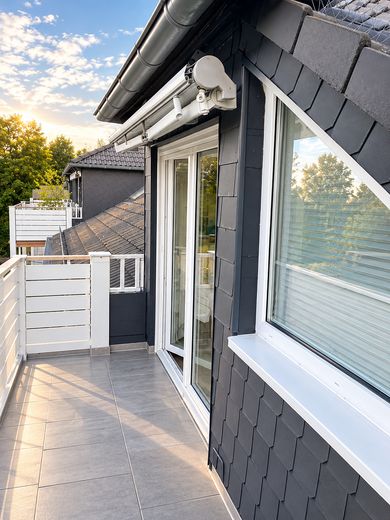 Atractivo ático de 67m² en 58636 Iserlohn- actualmente alquilado – Balkon KI Generiert