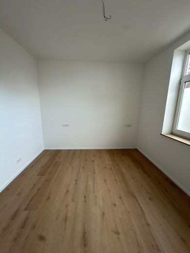 Wysokiej jakości zmodernizowane, bez barier – mieszkanie 2-pokojowe z dużym tarasem – Schlafzimmer Wohnung 6