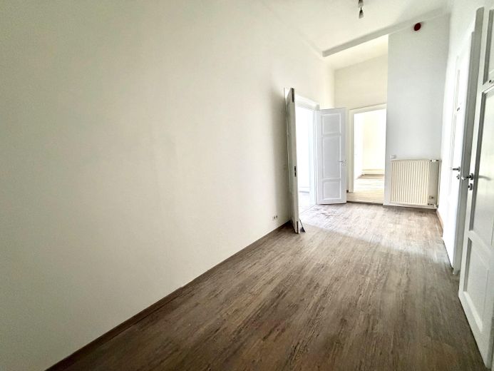Attraktive 3-Zimmer-Wohnung mit Balkon in begehrter Lage von Weimar – Westvorstadt – Musterbild - selber Schnitt