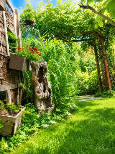 Wohnen im Grünen: Modernes Townhouse mit Garten und zwei Dachterrassen – Garten2